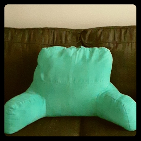 Pillow - Picture 1 of 2